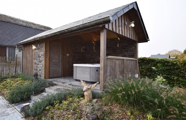 Grandeur Villa with Sauna & Hot Tub in Durbuy - Photo 63