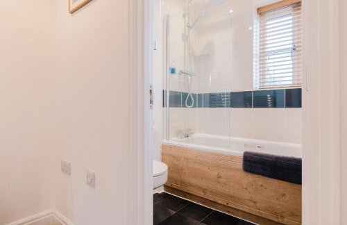 Charming 2 Bedroom Home in the Cotswolds - Foto 16