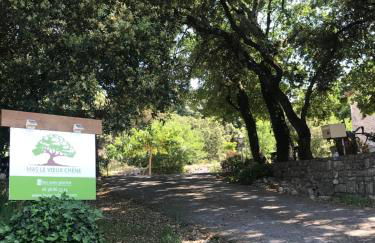 Gîtes Le Mas du Vieux Chêne - Foto 46