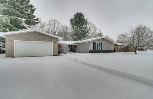 3 Mi to Dtwn Alpena Family Home with Yard! - Foto 3