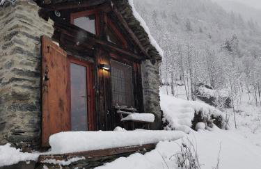 De Schoof, Mini-chalet walser avec une vue époustouflante - Foto 4