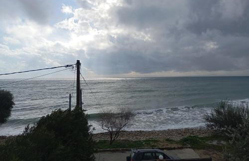 Δίπλα στο κύμα -Βeside the wave - Foto 9