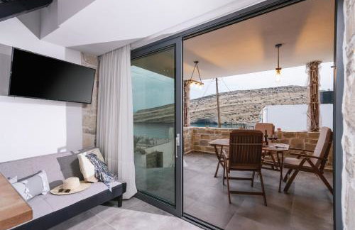 Aphrodite Luxury Accommodation - Photo 33