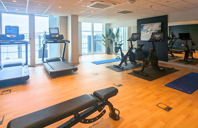 Southampton Waterside by Charles Hope - Photo 14