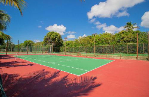 GB122 Excellent Apartment With 3 Suites - Guarajuba - Photo 9