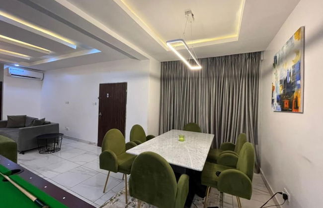 Lovely 3-bed With a Pool Next to Four Point - Foto 9