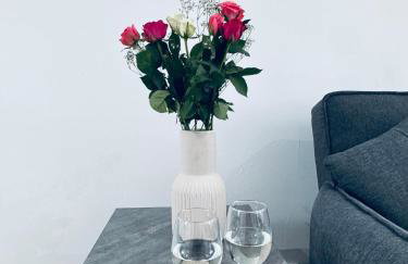 Holly Terrace - 2 Bedrooms - Sleeps 3 - Photo 13