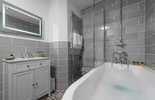 Charming Riverside Cottage in Snowdonia National Park - Foto 17