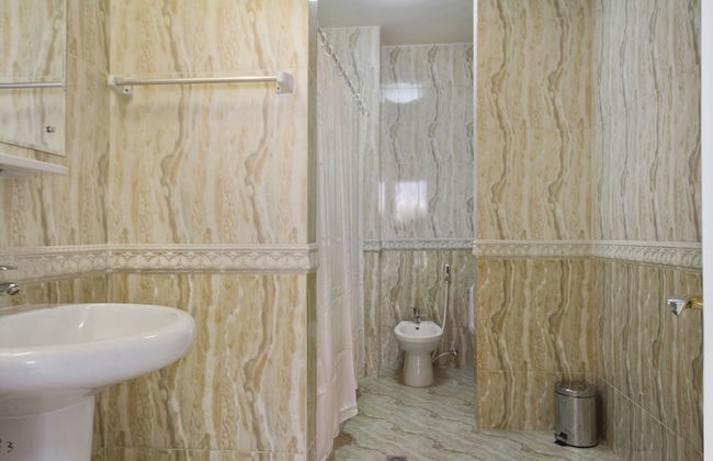 Bespoke Residences - Waikiki Townhouses - Photo 37