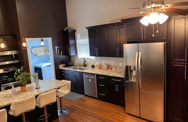 Remodeled and Inviting Free EV Charging Station Level 2 - Photo 26