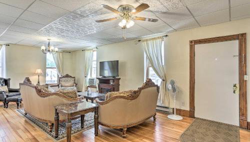 Shop, Hike and Explore! Historic Dtwn Custer Apt - Foto 4