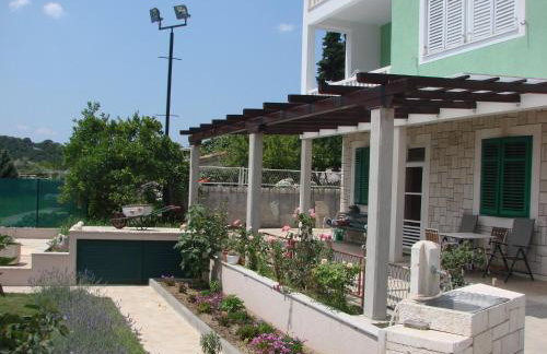 Villa with with 5 apartments in Peracko Blato - Foto 6