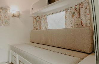 Streamside ShinyTiny Airstream in the Smokies - Foto 26