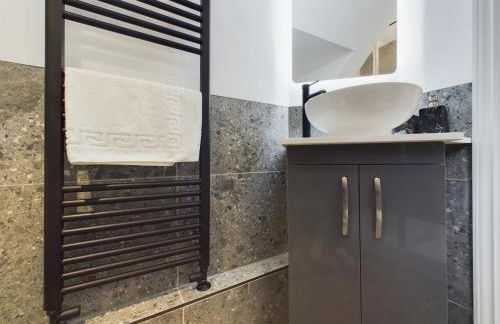 Westcliff apartment with free parking - Foto 13