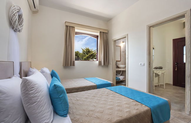 Summer House Collection - Photo 2