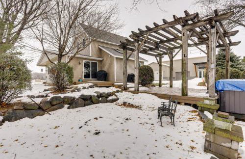 Getaway with Private Acreage in the Minneapolis Area - Foto 34