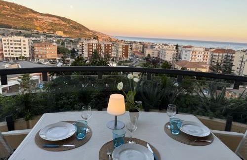 H11 [Colombo 51] Vista Mare - Centro - Foto 22