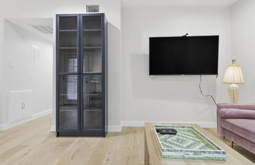 New Tiffany Blue Home on UT Campus, Moody with Dedicated Parking - Foto 16