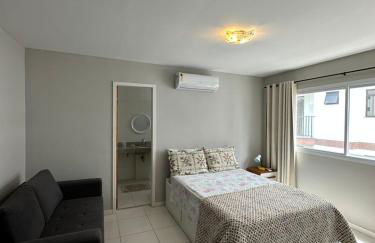 Apartamento 3 Quartos em Frente à Praia do Forte - Photo 5