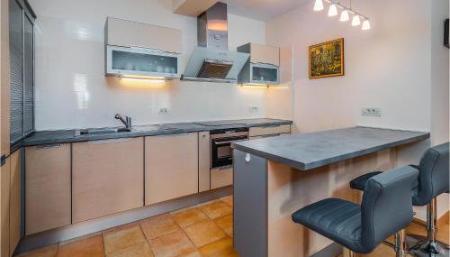 Beautiful Apartment In Moscenicka Draga - Foto 5