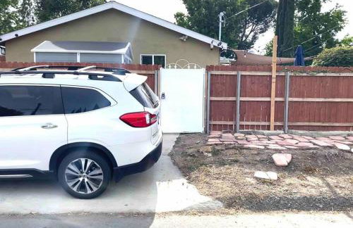 Hidden Gem LA 2bd house with dreamy backyard - Foto 11