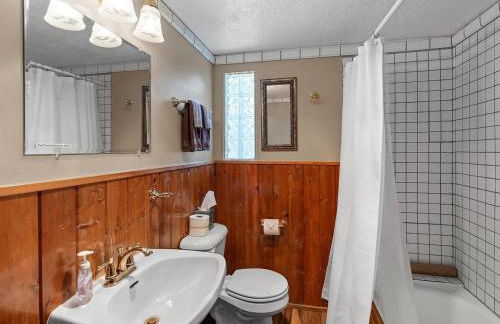 Whole House at Eaglenest Inn with Pool & Seasonal SPA - Foto 11