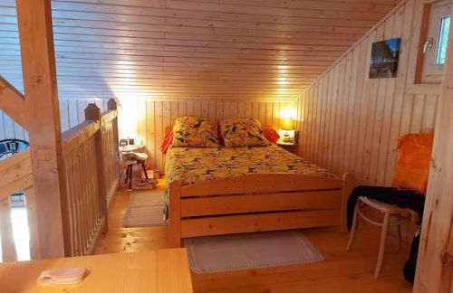 Chalet au milieu de la forêt avec lac à proximité - Foto 18