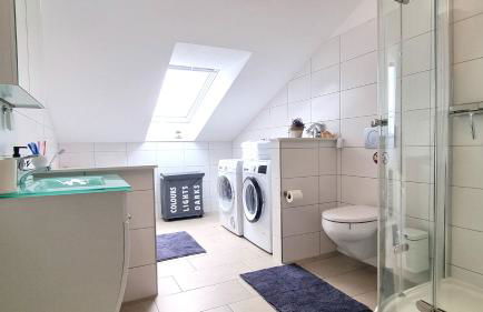 Beauty and Beast 24h-Check-in, 6 Pers, Klima, Massageliege - Foto 4