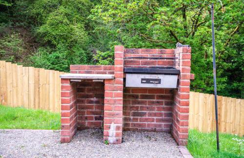 Rosemary Lodge 2BR with Hot Tub near Black Mountain - Foto 9