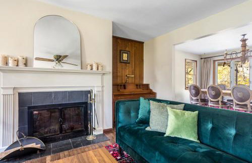 Catskills Delaware River Modern Colonial Getaway - Foto 41