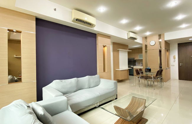 Modern Look And Comfort 2Br Kemang Village Apartment - Photo 17