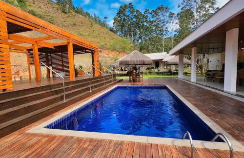 Sítio Cinco Folhas, recanto com vista pra montanha - Foto 1