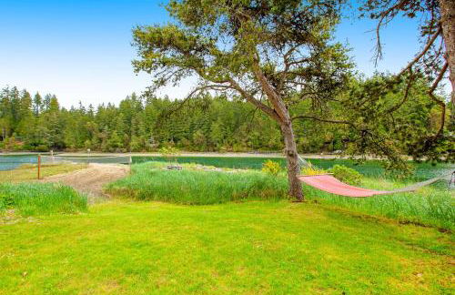 The Glen Cove Sand Spit & Guest Cottage - Foto 32