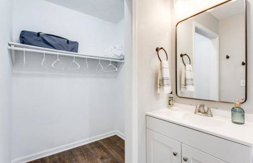 Walnut St, Charming, 3bed, 2bath - Photo 31