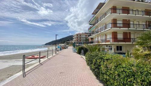 Appartamento sul Lungomare by Tempovacanza - Foto 5, Other