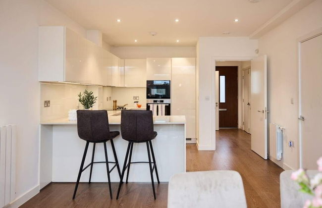 The Heathside Haven - Modern 3bdr Home With Garden - Foto 17