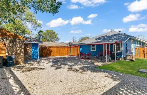 Stockyards-3/4 mile away!-Sleeps 8-Americana House - Foto 9