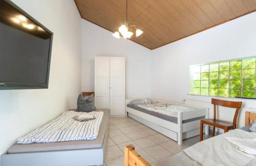 Arbeitnehmerunterkunft I 3 Betten I Balkon I eigene Küche & Bad - Foto 10