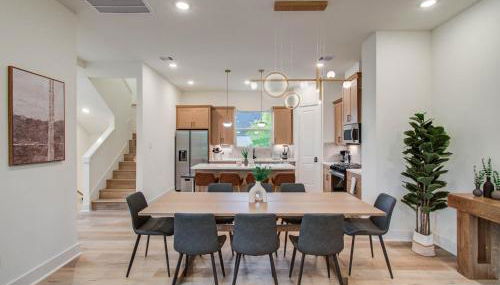 Chic & Central 3BD Townhouse Mins to DT & Midtown - Foto 3