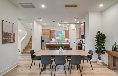 Chic & Central 3BD Townhouse Mins to DT & Midtown - Foto 3