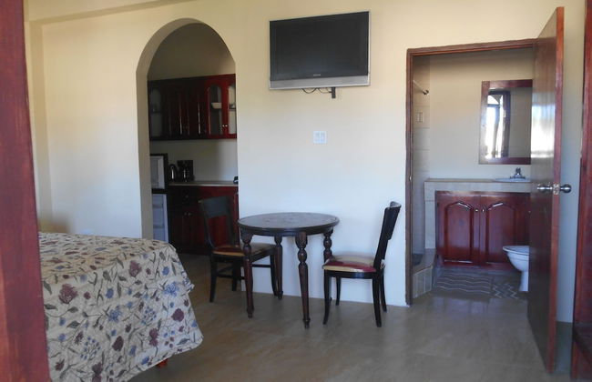 Solet's Paradise Negril - Photo 26