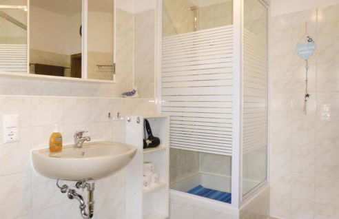 Stunning Apartment In Gelenauerz - Foto 12