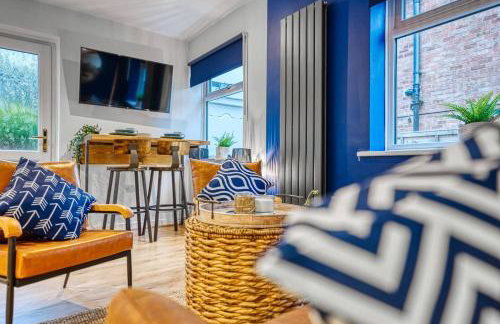 Dudley-5 beds-Contractors-parking-long stay! - Foto 6