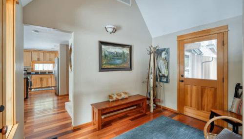 Spring Home 6 - Cozy 4BR Cabin in Black Butte Ranch w Fireplace - Foto 5