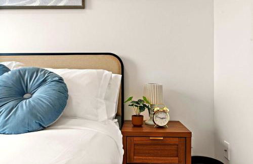 W517 Stylish 1Bd In Heart of Minneapolis, Minutes From Minneapolis Convention Center & US Bank Arena - Foto 26