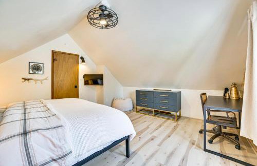 Roscommon Chalet with Hot Tub Near Higgins Lake! - Foto 10