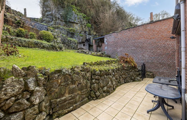 Beautiful Holiday Home in Dinant With Garden - Photo 27