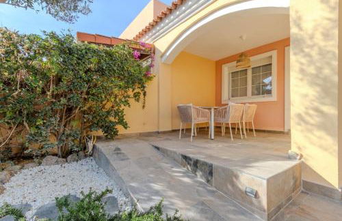 Arena Marina - Pool and relaxation near the airport - Foto 80