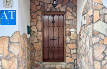 La Casa del Pueblo con piscina y barbacoa - Foto 32