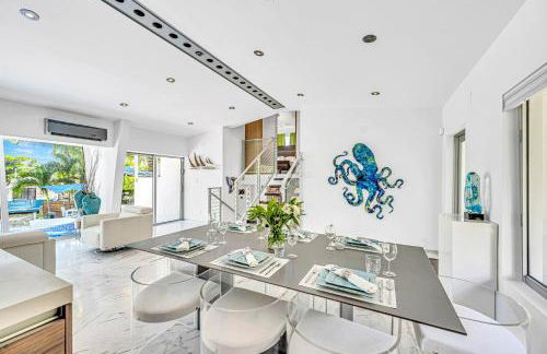 Waterfront Oasis Cascading Pool Views Centrally located Heated Pool Cascade KeyResidences - Foto 18